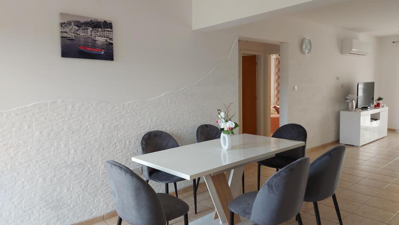 Nissi Golden Sands Sea View 2 Bedroom Apartment Ayia Napa Exteriér fotografie