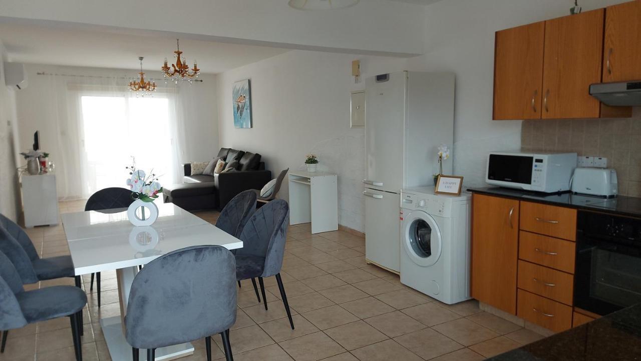 Nissi Golden Sands Sea View 2 Bedroom Apartment Ayia Napa Exteriér fotografie