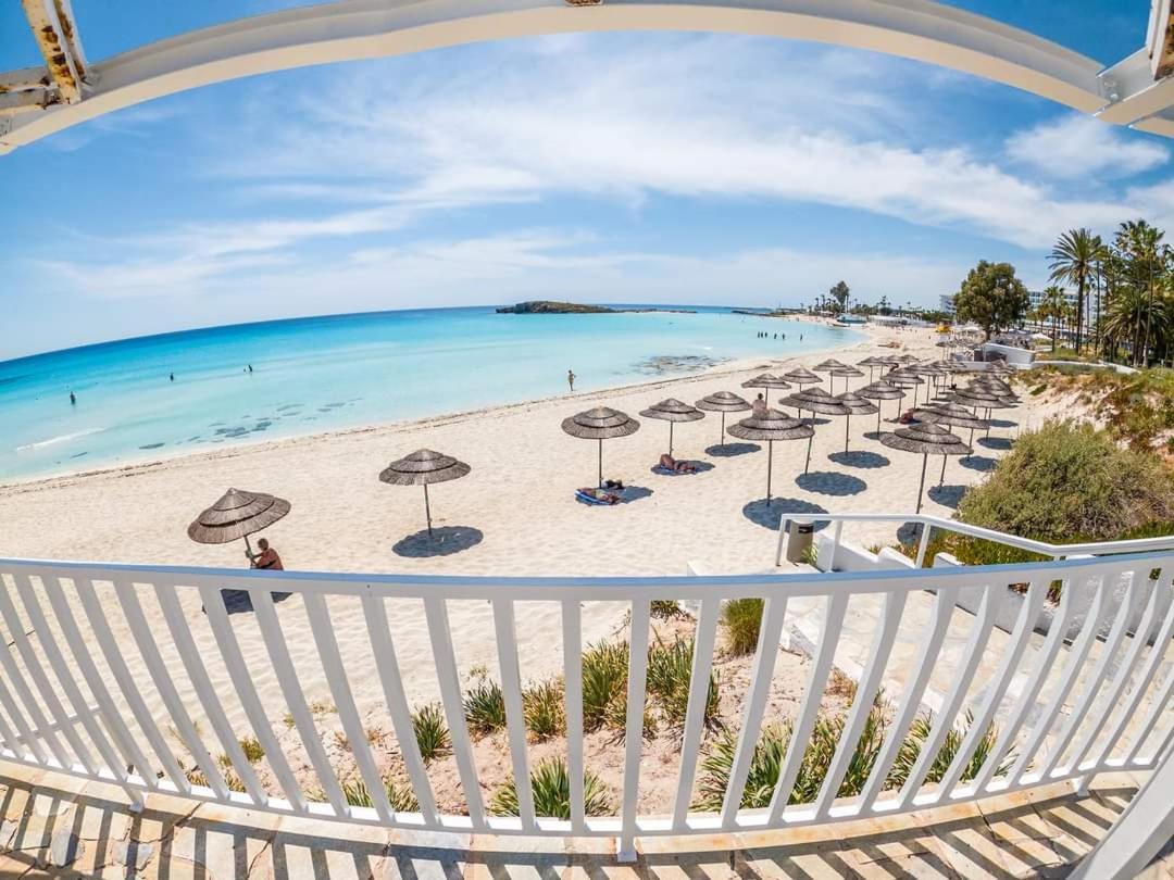 Nissi Golden Sands Sea View 2 Bedroom Apartment Ayia Napa Exteriér fotografie