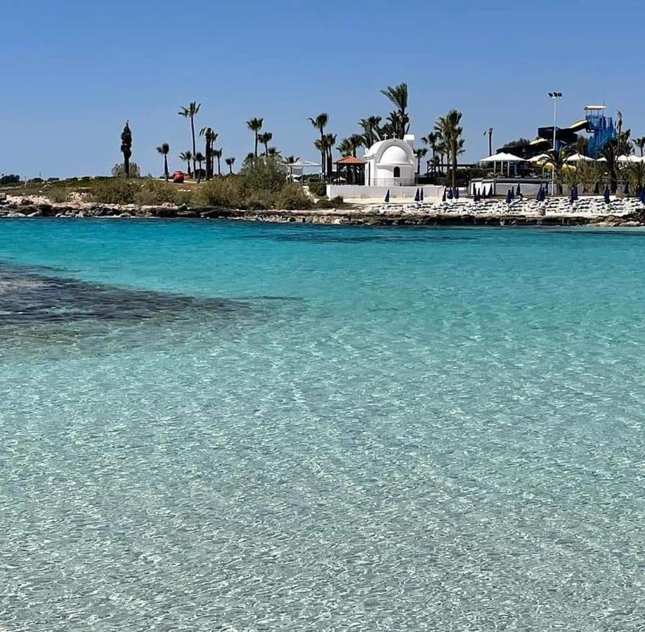 Nissi Golden Sands Sea View 2 Bedroom Apartment Ayia Napa Exteriér fotografie